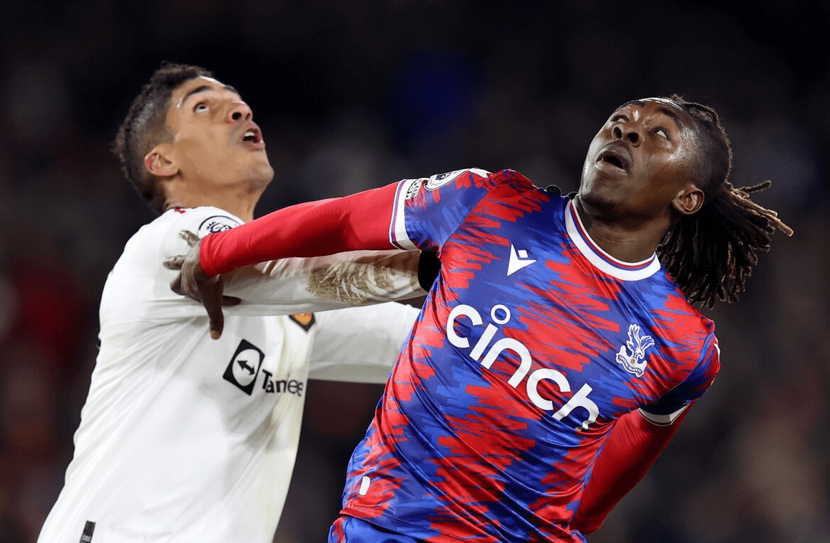 九游娱乐网页入口-关键时刻里尔门线救险：欧联节点到来，信心回归，轮换策略成焦点的简单介绍